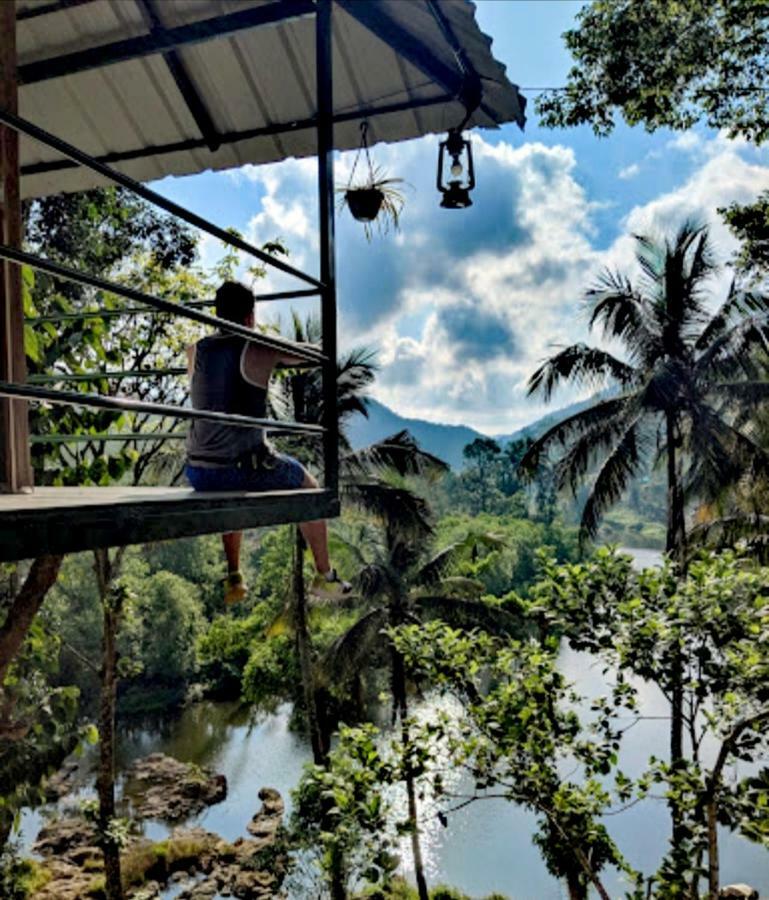 Noah'S Nest Tree House Thekkady Exterior foto
